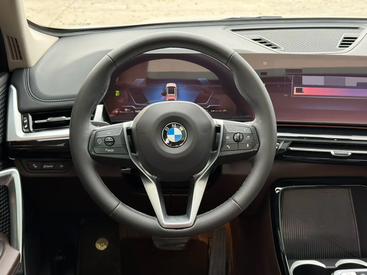 BMW 2023 X1 sDrive20Li 1.5T X Design Package Automatic Transmission 5