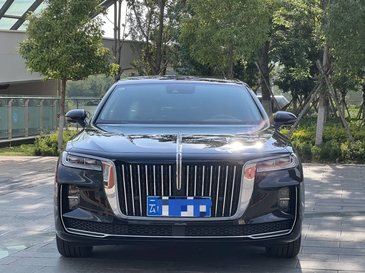 HongQi 2023 H9 48V 2.0T Zhilian Qi Chang Edition Automatic Gear 2