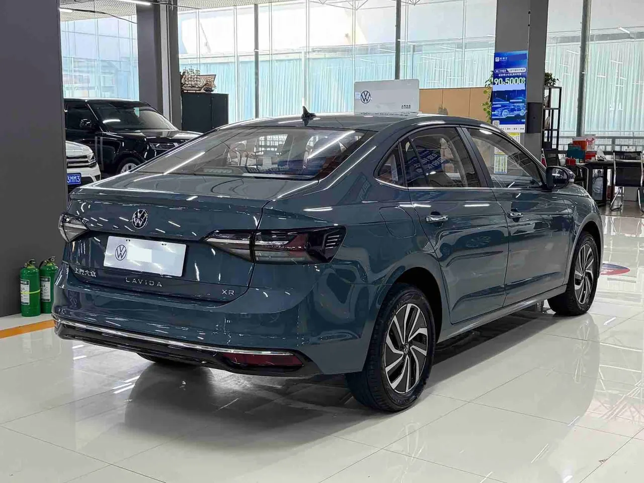 Volkswagen 2023 Lavida New 1.5 New Wish Edition Automatic Gear 4