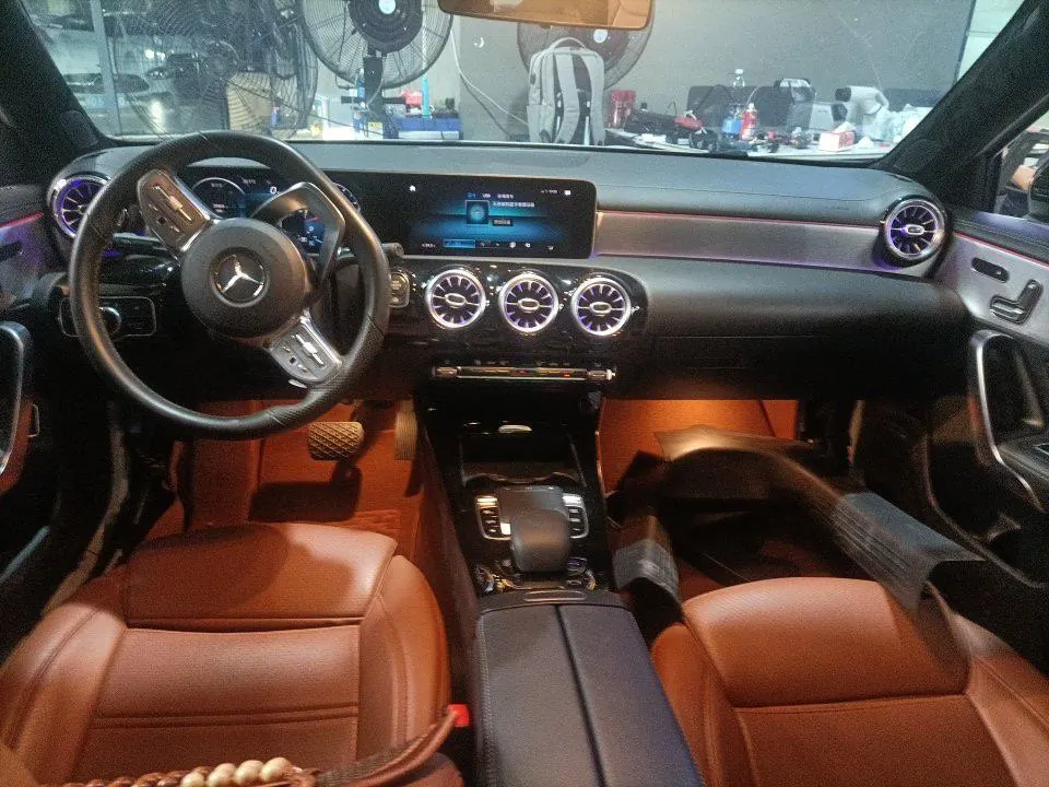 Mercedes Benz Class A 2020 A 220 L 4MATIC 2.0T Sports Automatic 3