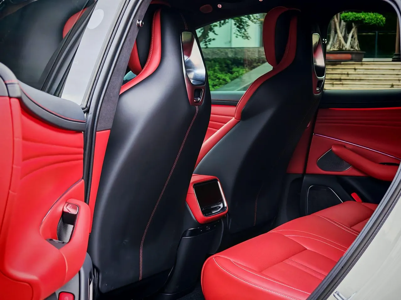 MI 2026 SU7 Standard Edition Automatic Gear 4