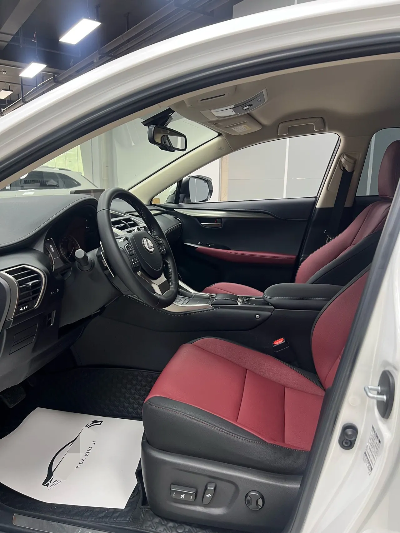Lexus NX (Imported) 2020 NX200 2.0 Stepless Front Edition Automatic Gear 7