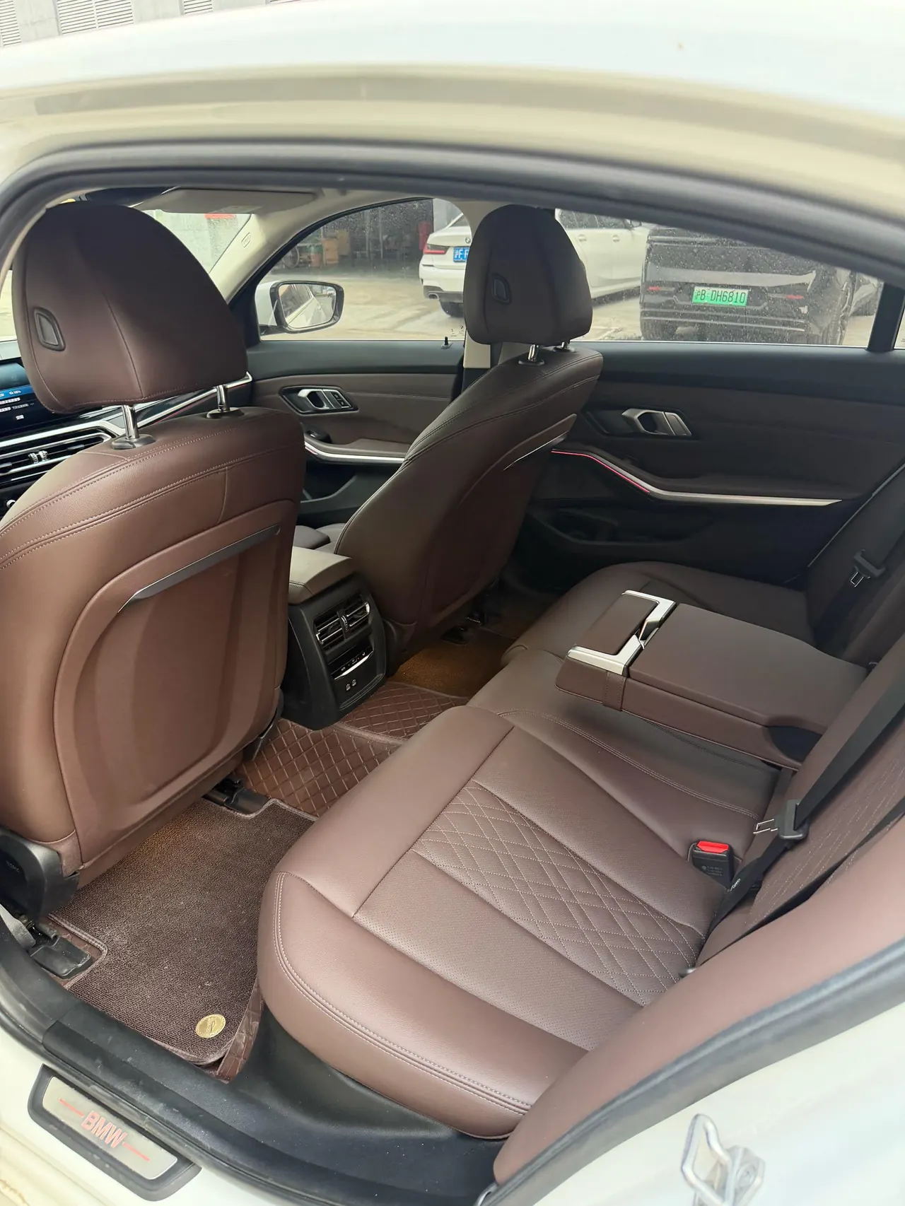 BMW 2022 i3 eDrive 35L automatic gear 5