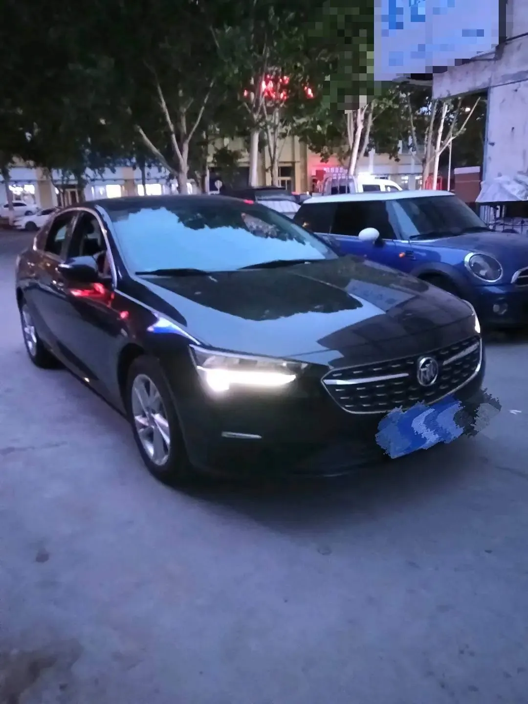 Buick 2020 Regal 1.5T 552T Elite Automatic Gear 2
