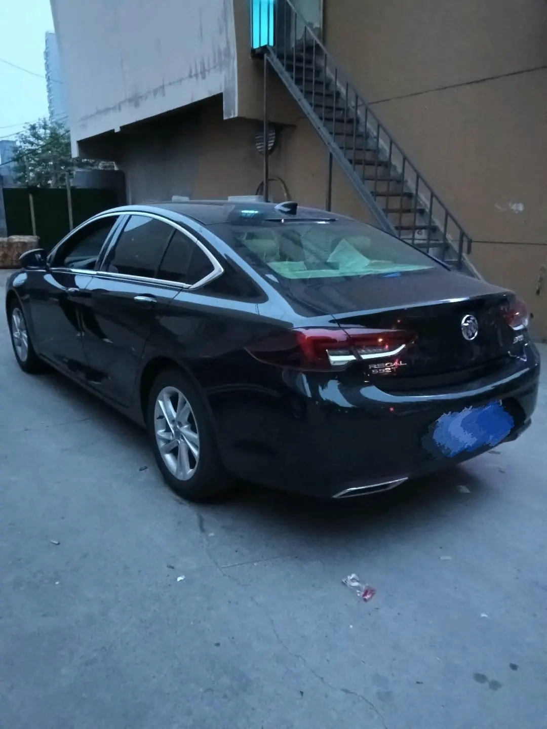 Buick 2020 Regal 1.5T 552T Elite Automatic Gear 3