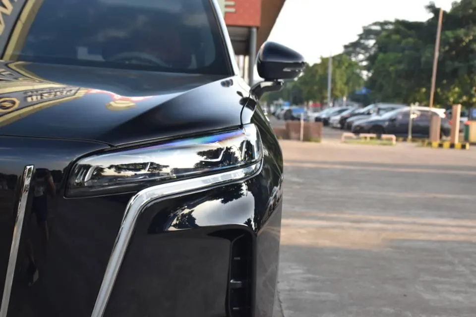 HongQi 2026 HS6 PHEV 1.5T 240 Smart Hybrid Automatic Gear 4