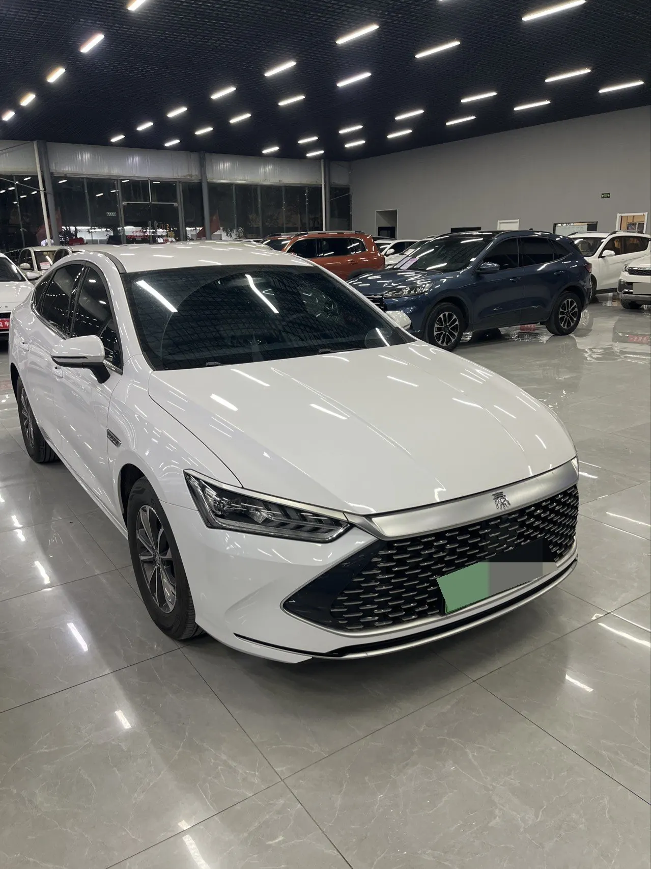 BYD 2024 Qin PLUS DM-i 1.5 stepless glory version 55KM leading automatic gear 2