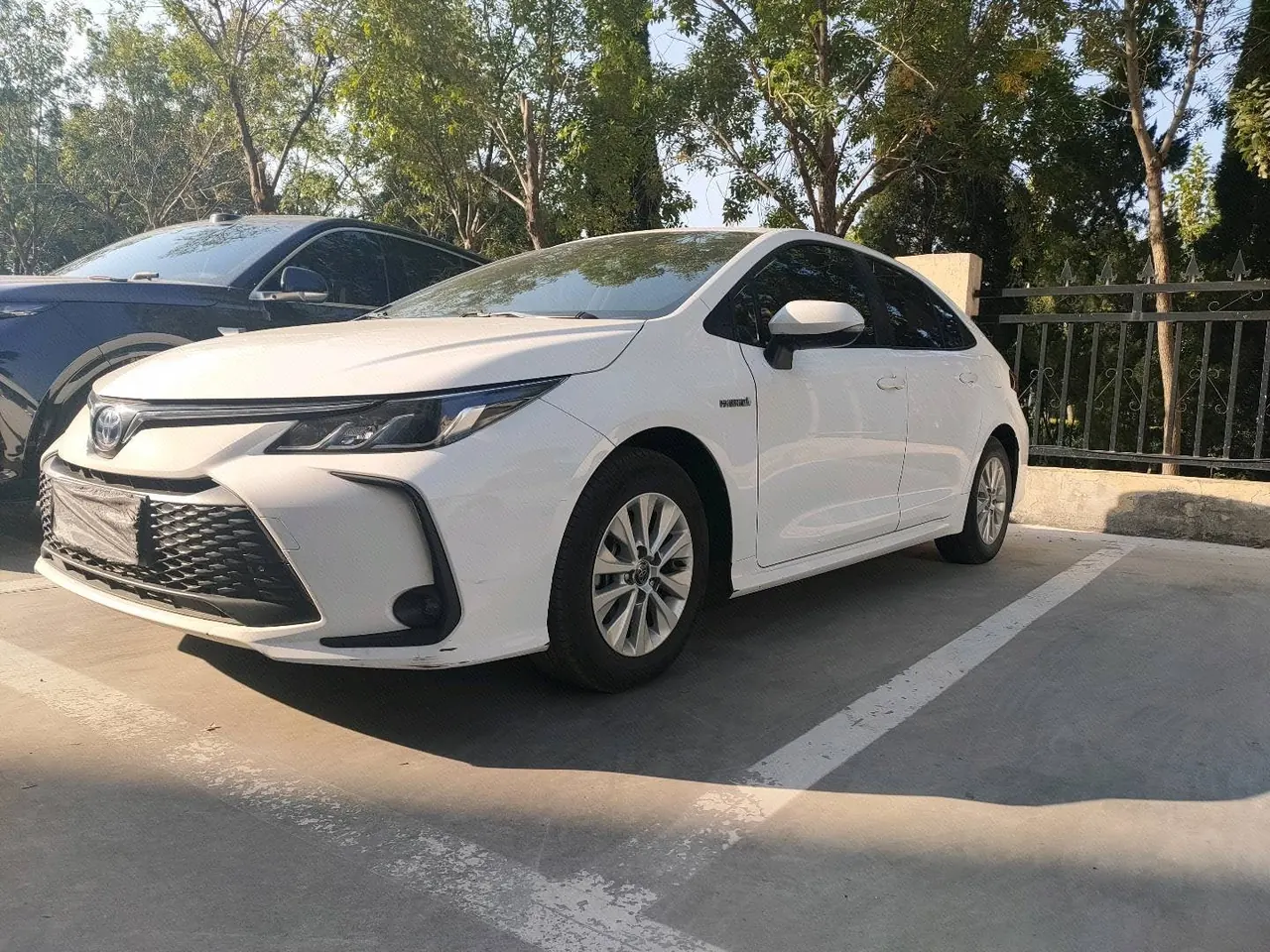 Open image lightbox: Toyota 2023 Corolla Double Engine 1.8 Stepless Intelligent Electric Hybrid Pioneer Edition Automatic Gear
