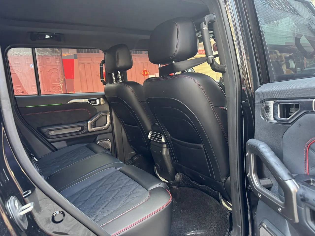 Jetour 2026 model Traveler 2.0TD XWD Discovery, automatic transmission 9