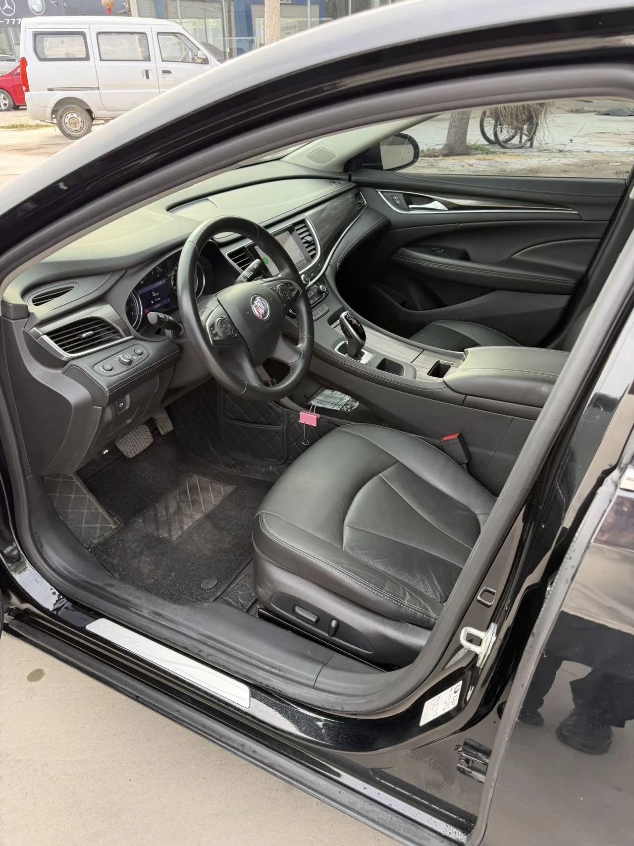Buick 2020 LaCrosse 2.0T 652T Luxury Automatic 4