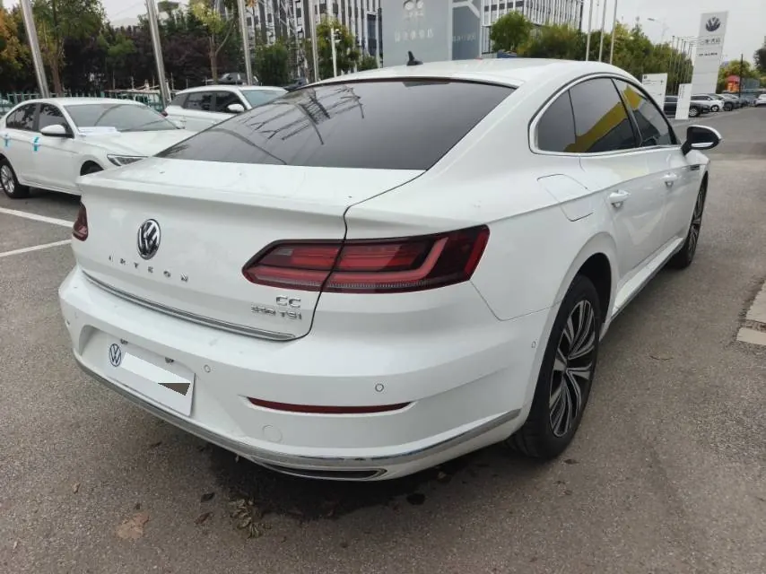 Volkswagen 2020 CC 2.0TSI 330TSI beauty version of automatic gear 6
