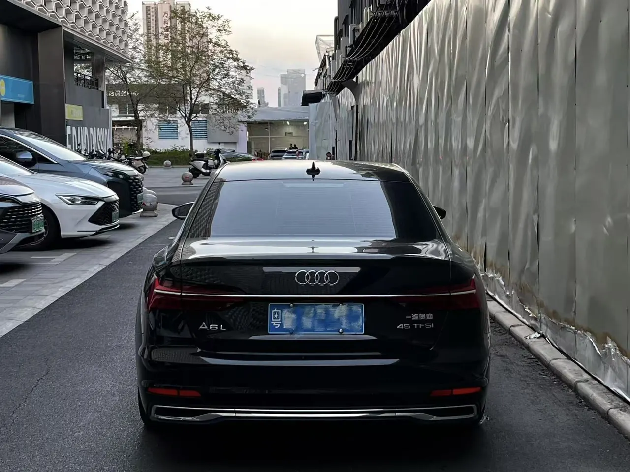 Audi 2023 A6L 2.0TFSI 45TFSI Zhenzhiya Automatic Gear 3
