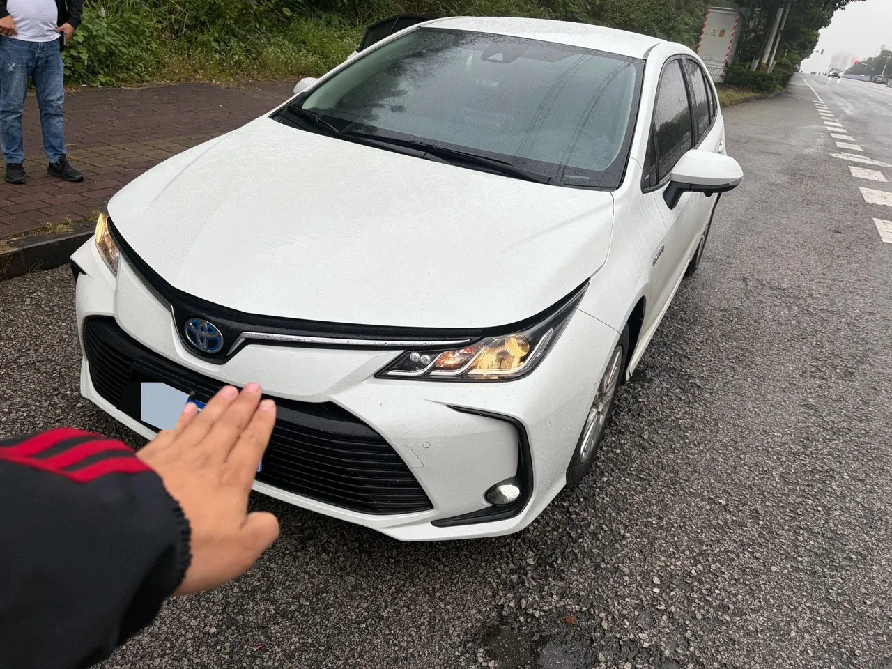 Open image lightbox: Toyota 2022 Corolla Double Engine 1.8 Stepless Pioneer Edition Automatic Gear