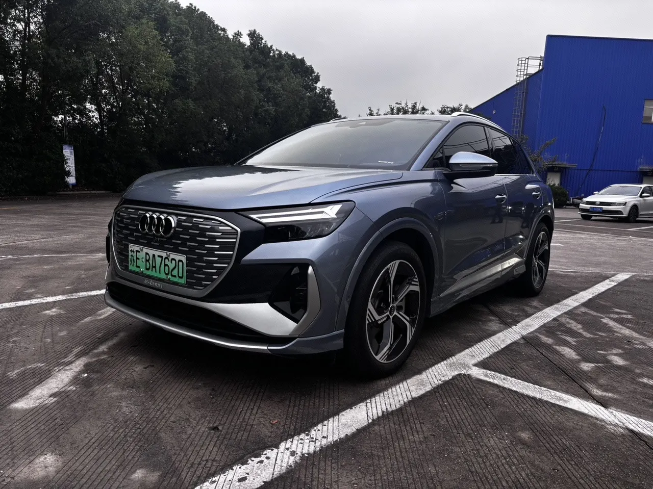 Audi 2022 Q4 e-tron 40 Creation Edition Automatic Gear - View 1