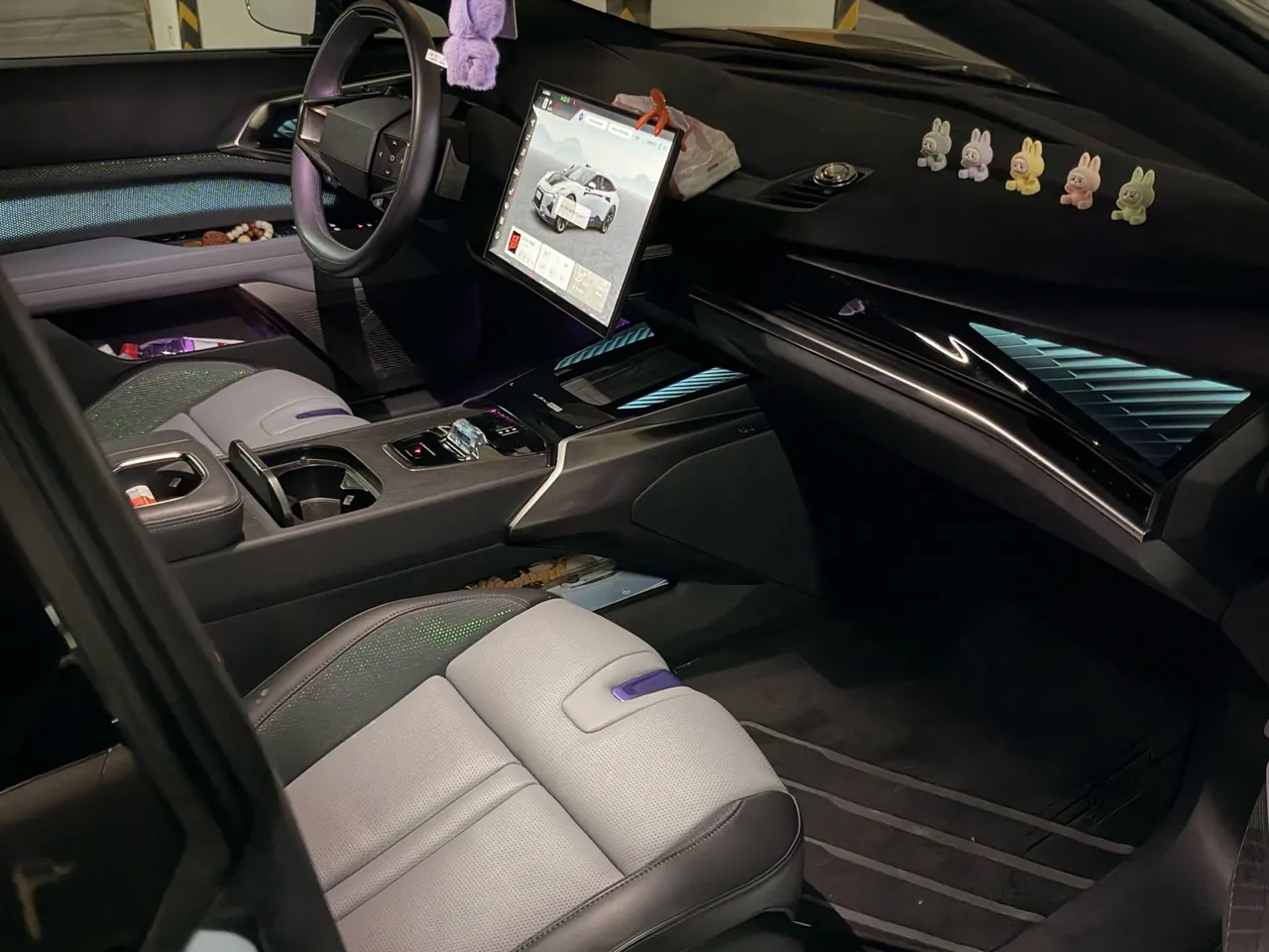 HiPhi 2023 HiPhi Z City Edition 4-seat Automatic Gear 4