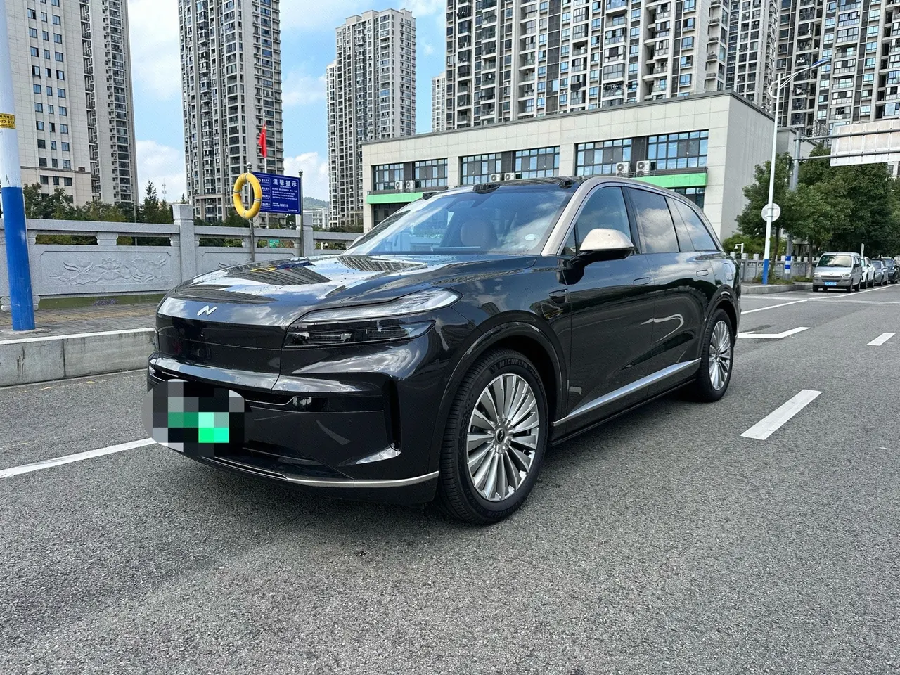 ONVO 2026 L90 Max six-seat automatic gear - View 1