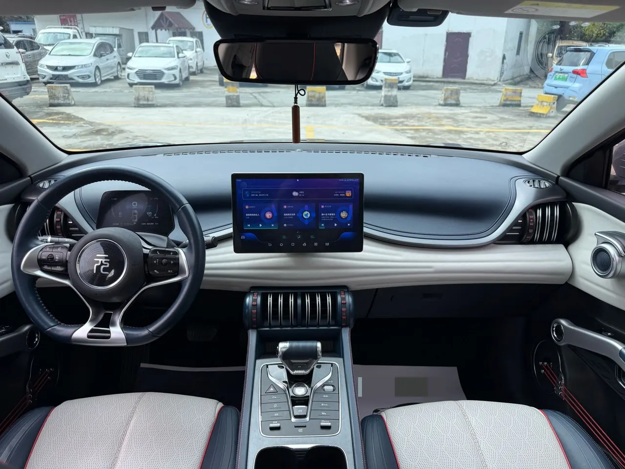 BYD Yuan PLUS 2022 Yuan PLUS 430KM Honorable Automatic Gear 5