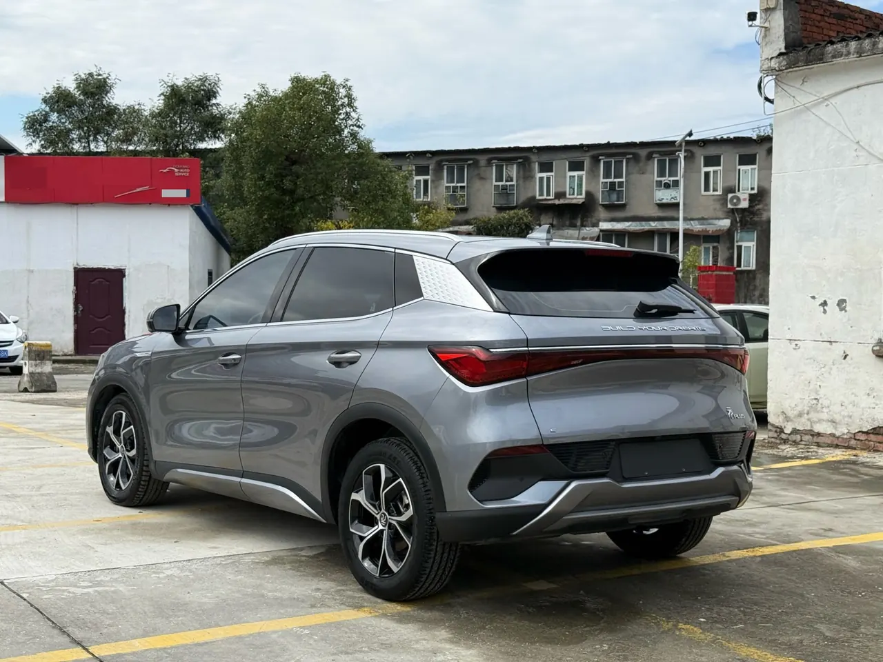 BYD Yuan PLUS 2022 Yuan PLUS 430KM Honorable Automatic Gear 9