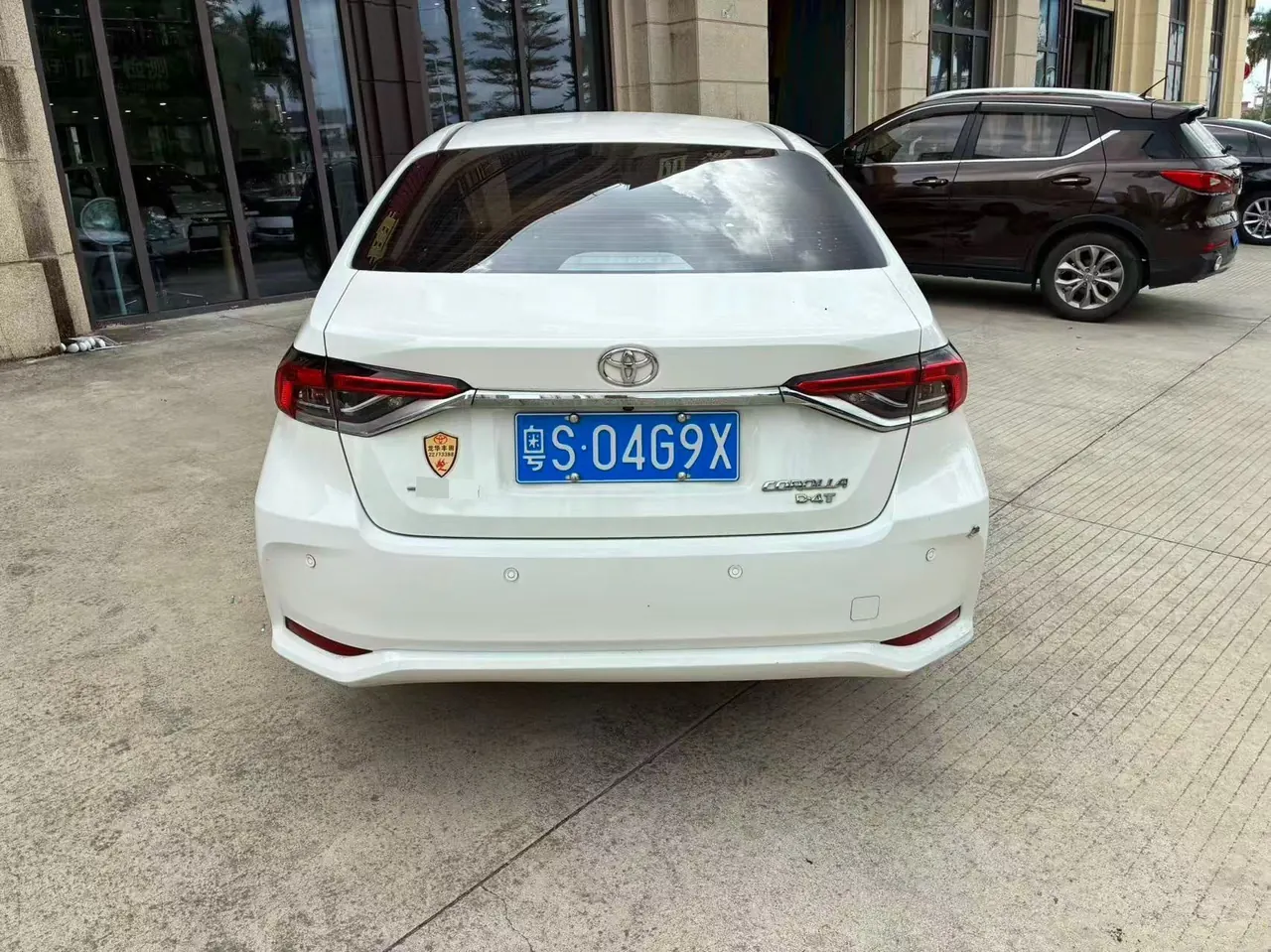 Toyota 2023 corolla 1.2T stepless elite version of automatic gear 2
