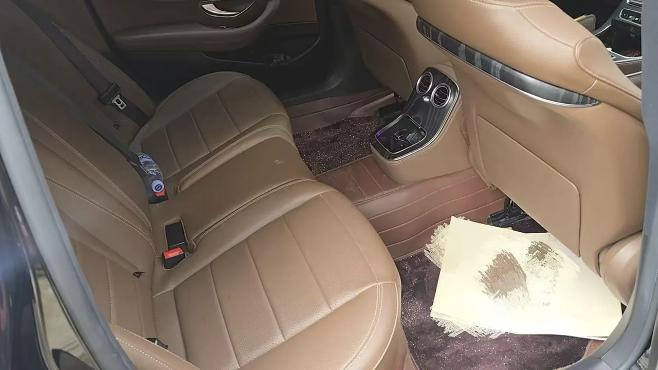 Mercedes Benz Class E New Energy 2022 E 350 e L 2.0T (Change 2) Automatic Gear 5