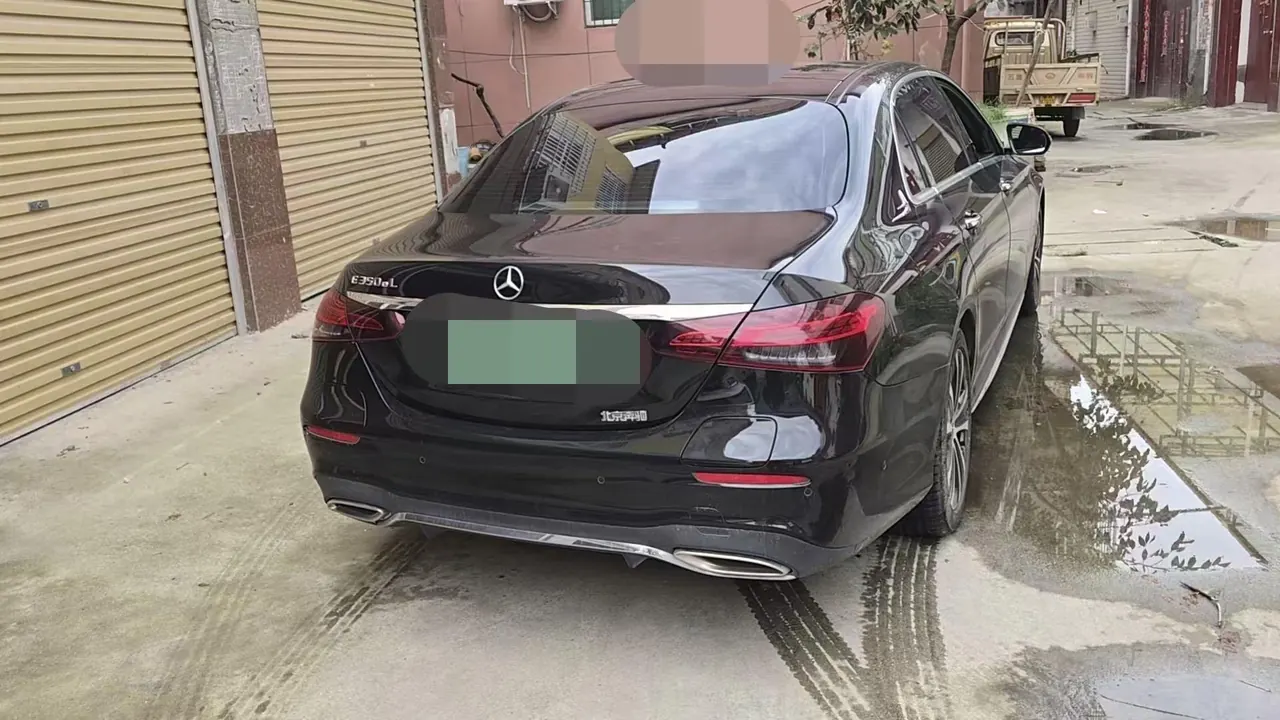 Mercedes Benz Class E New Energy 2022 E 350 e L 2.0T (Change 2) Automatic Gear 6