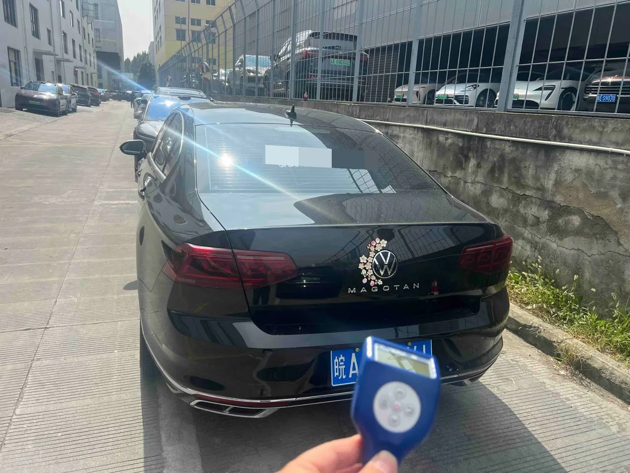 Volkswagen 2023 Magotan 2.0TSI 330TSI 2 million Commemorative Luxury Automatic Gear 2