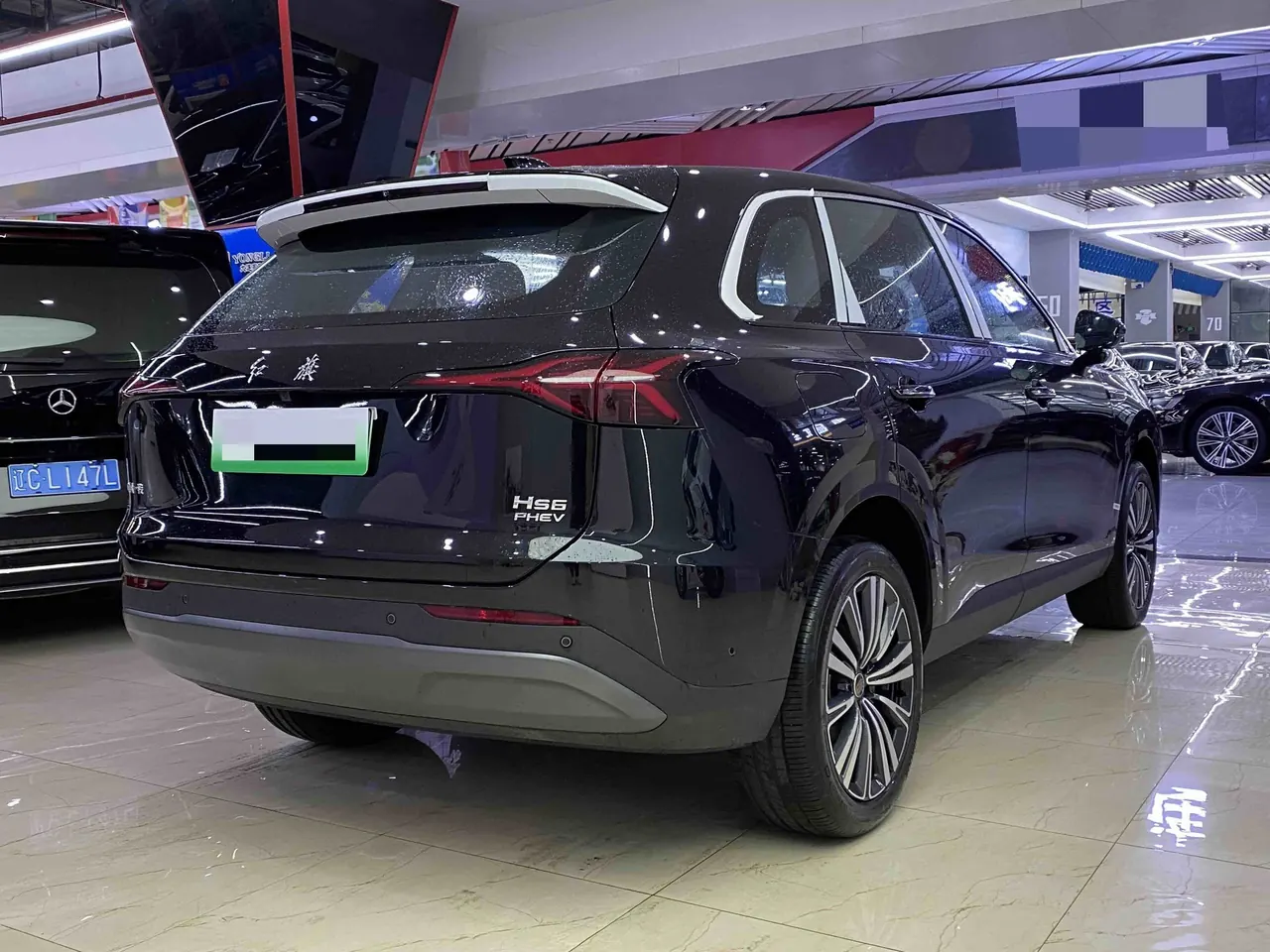 HongQi 2026 HS6 PHEV 1.5T 240 Smart Hybrid Automatic Gear 4