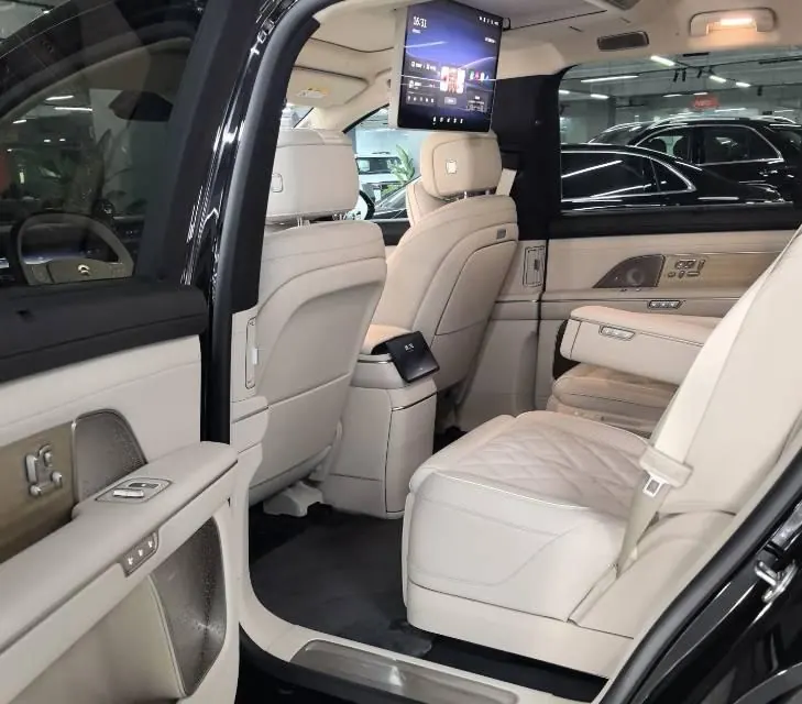 NIO 2026 ES8 6-seat executive deluxe automatic gear 4