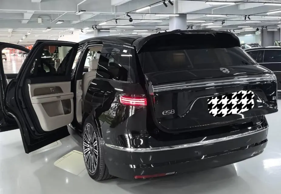 NIO 2026 ES8 6-seat executive deluxe automatic gear 6