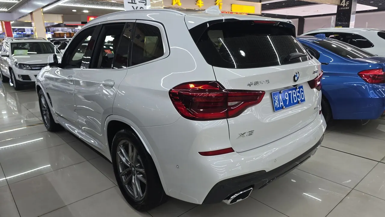 BMW 2021 X3 xDrive28i 2.0T M sports suit (changed) automatic gear 2
