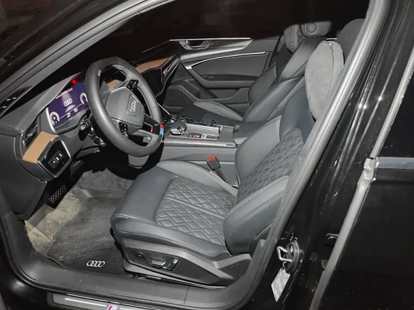 Audi 2026 A6L 2.0TFSI 45TFSI Prestige Dynamic Edition Automatic 2