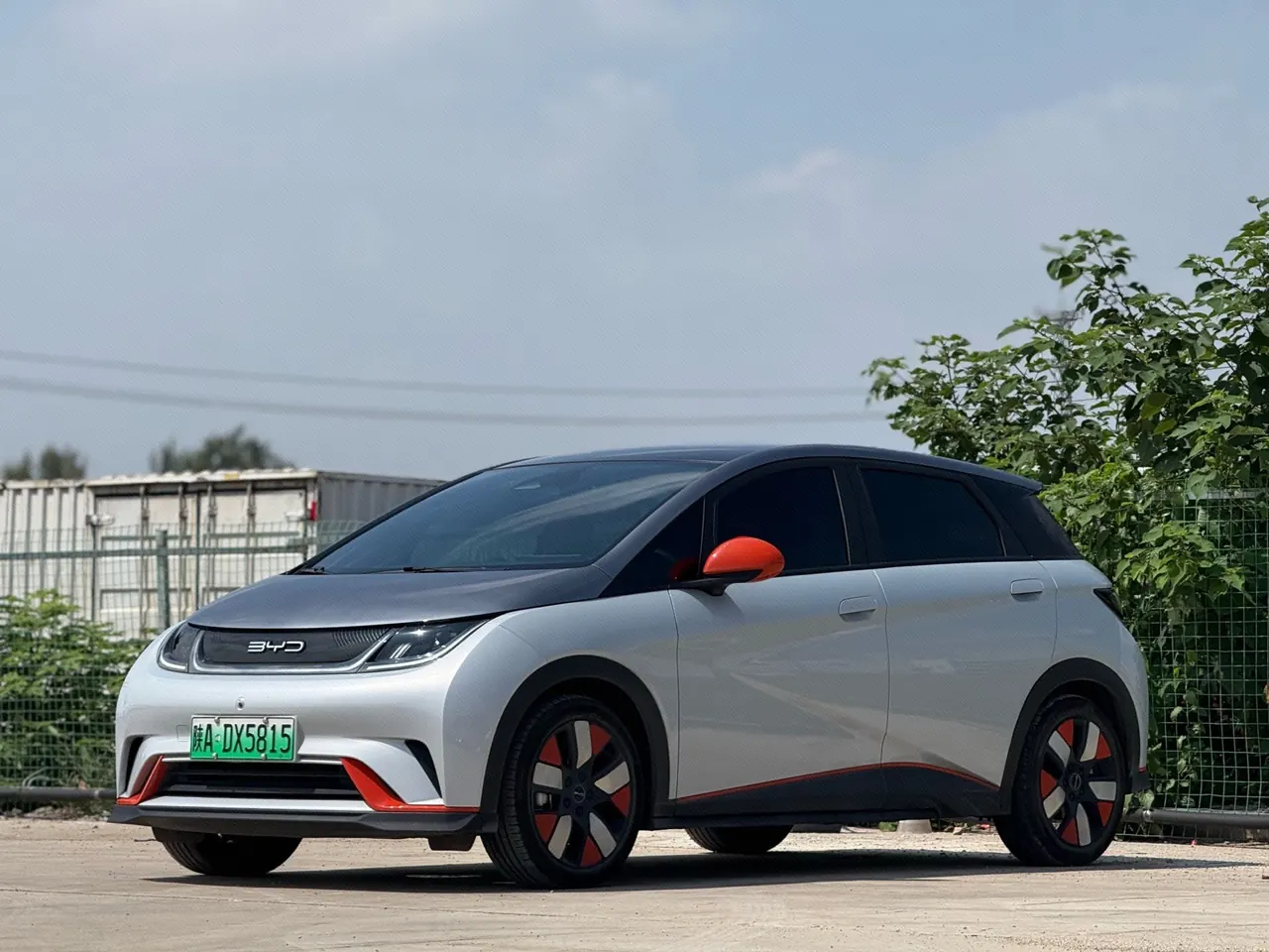 BYD 2021 Dolphins 401km Knight Edition Automatic Gear - View 1
