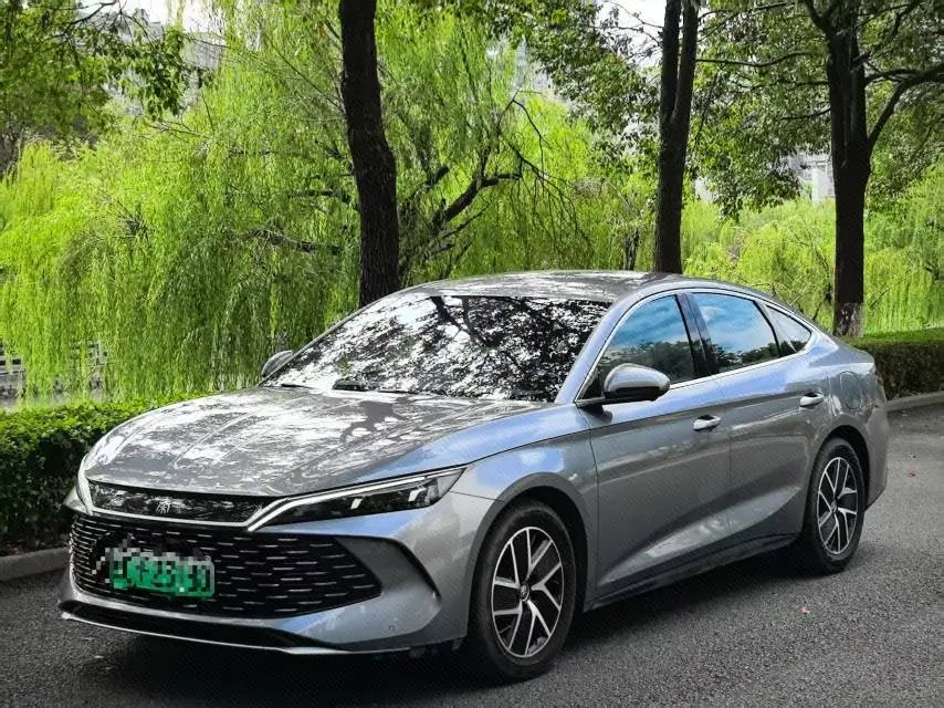 BYD 2024 Qin L DM-i 1.5 stepless 80KM leading automatic gear - View 1
