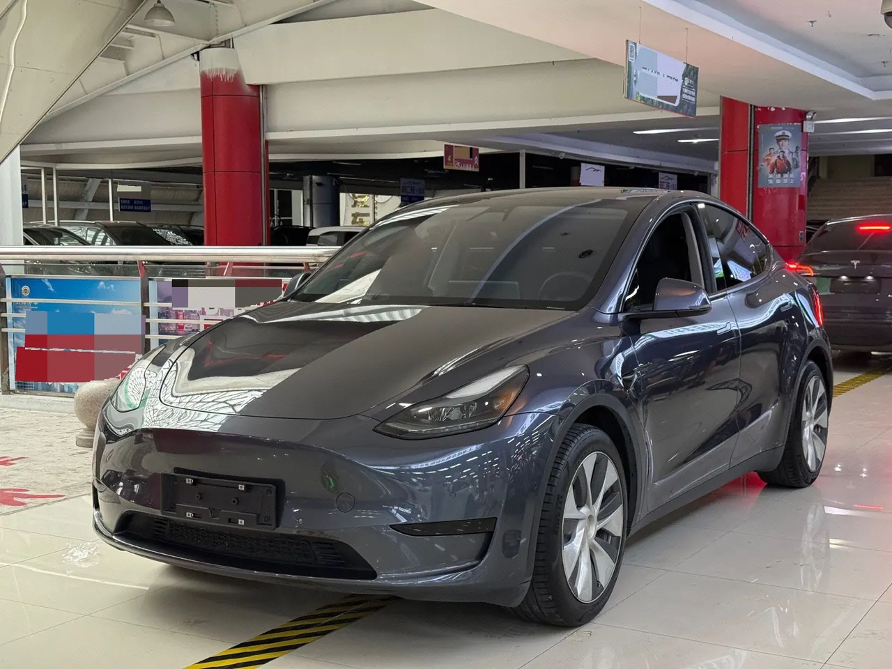 Open image lightbox: Tesla 2022 Model Y rear-wheel drive version (facelift) automatic gear