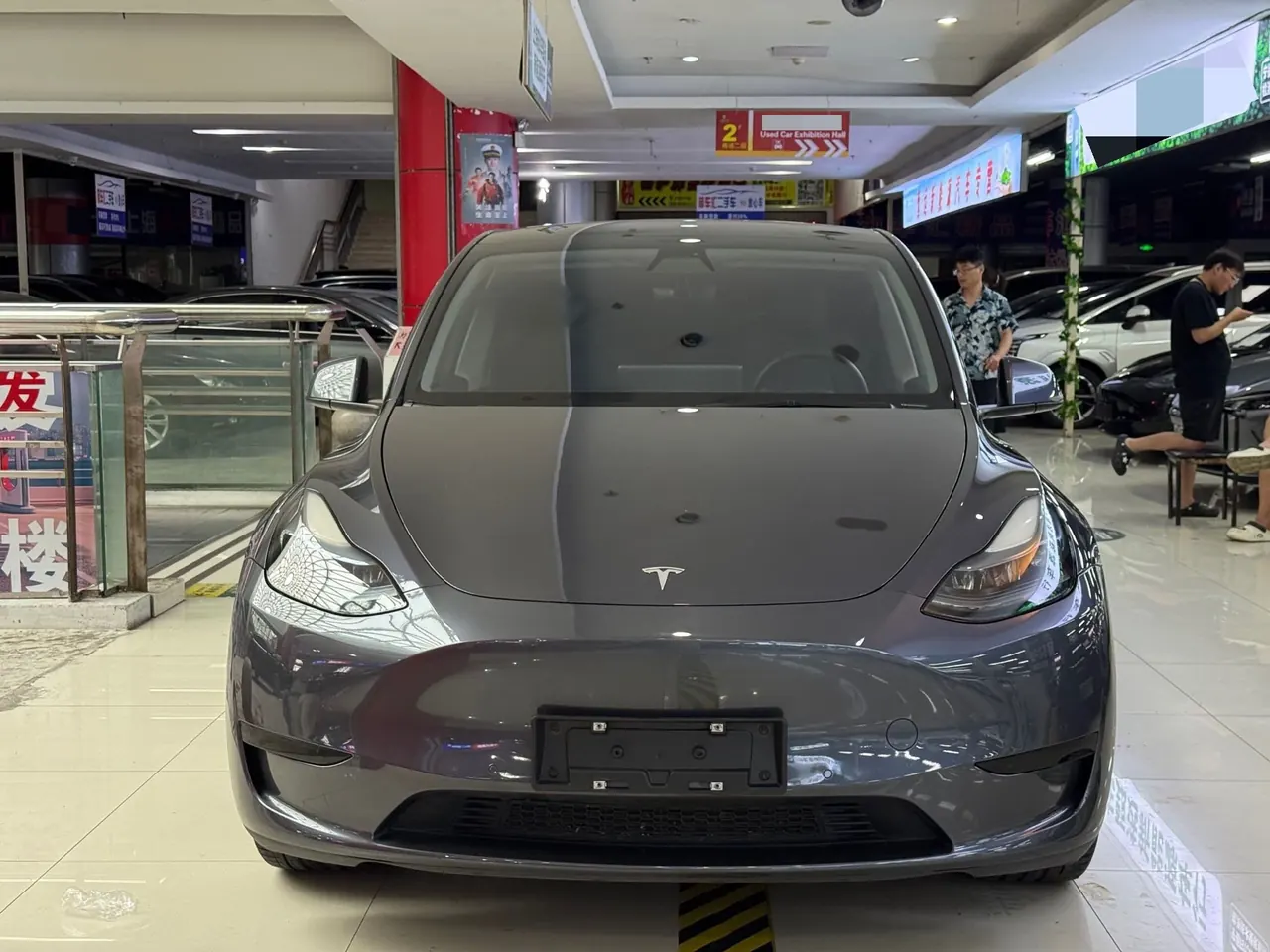Tesla 2022 Model Y rear-wheel drive version (facelift) automatic gear 2
