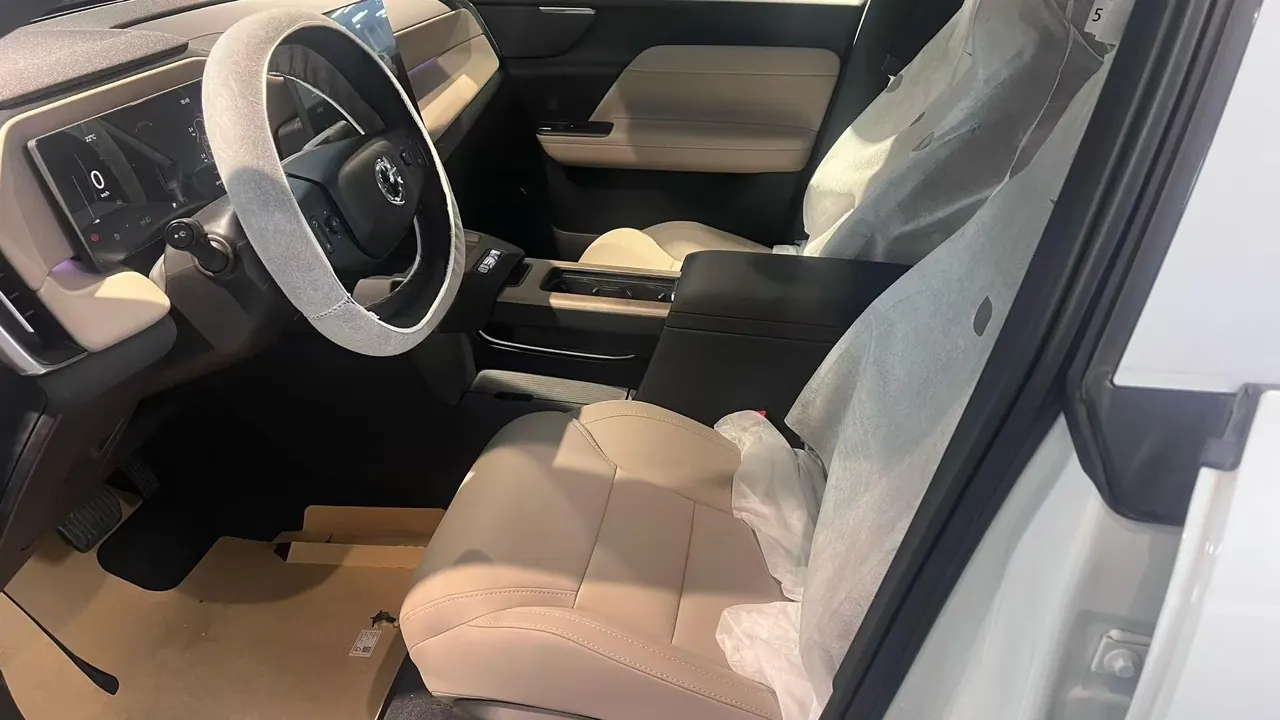Volvo 2026 XC70 1.5T 4-wheel drive long endurance Core automatic gear 2