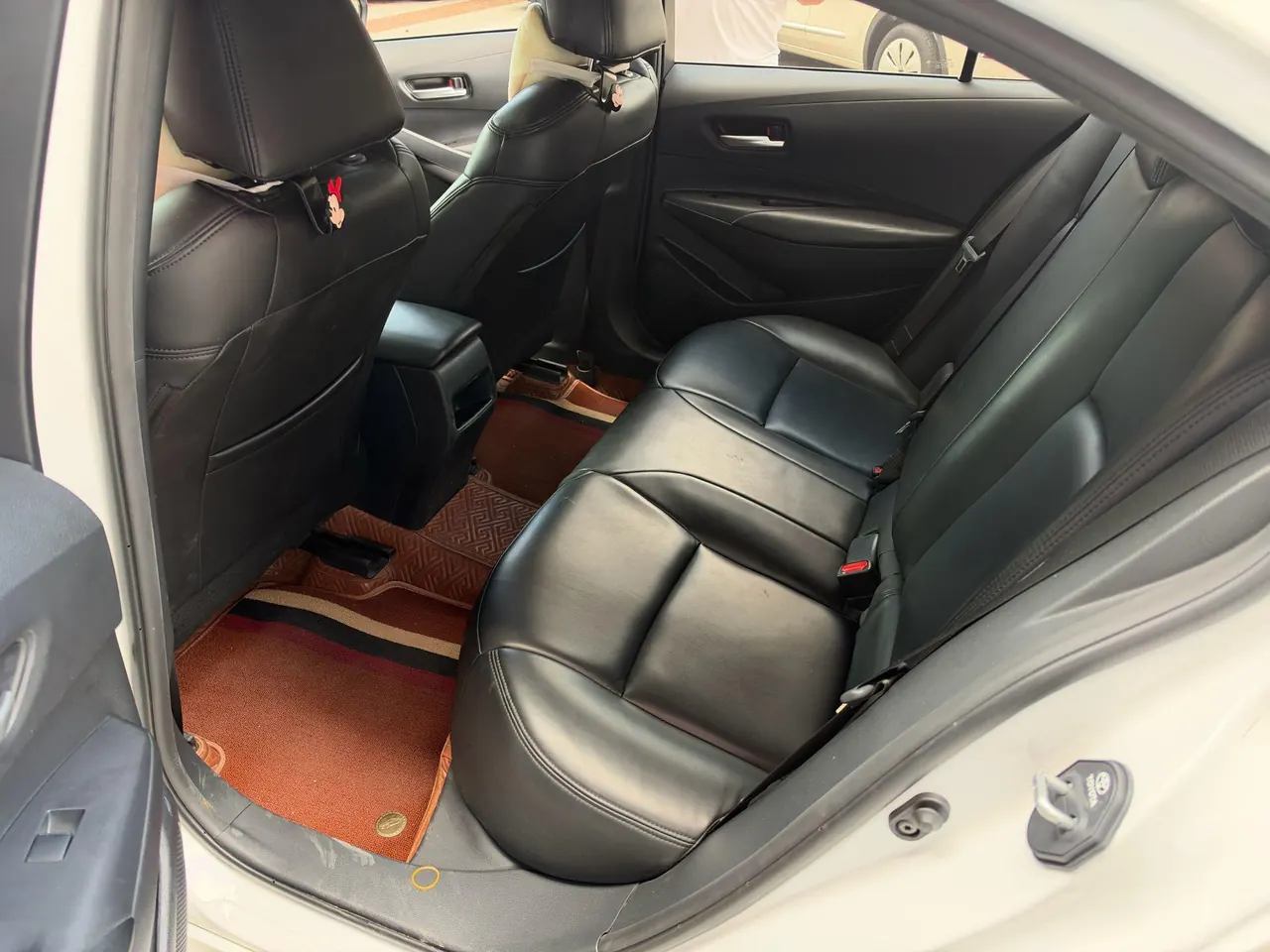 Toyota 2021 corolla 1.2T stepless elite PLUS version of automatic gear 4