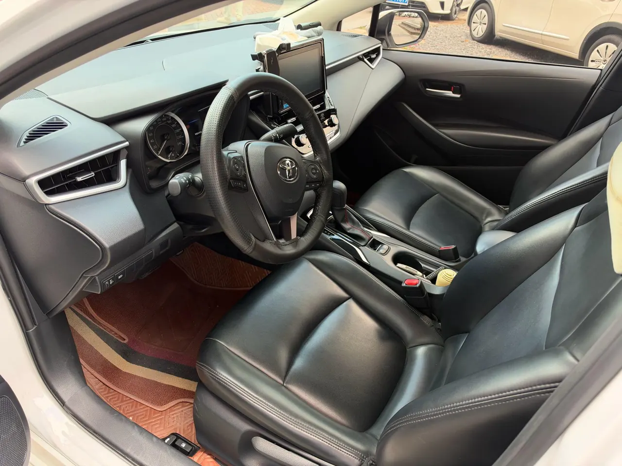 Toyota 2021 corolla 1.2T stepless elite PLUS version of automatic gear 6