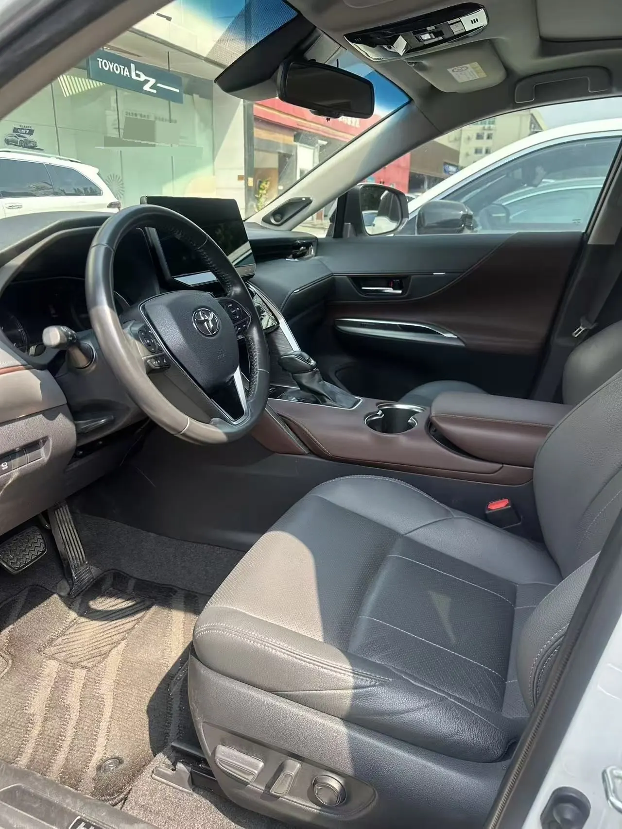 Toyota 2022 LingFang 2.0 Stepless Two-Drive Premium Edition Automatic Gear 5
