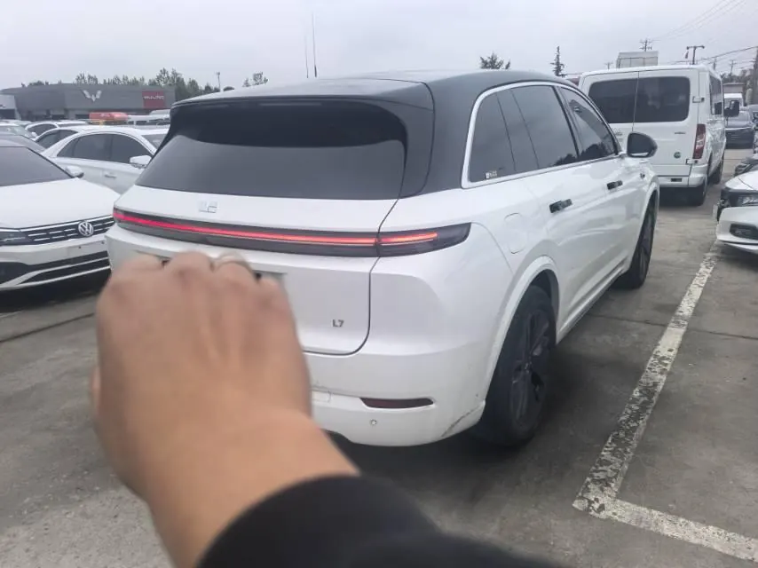 Li 2024 L7 Max automatic gear 3