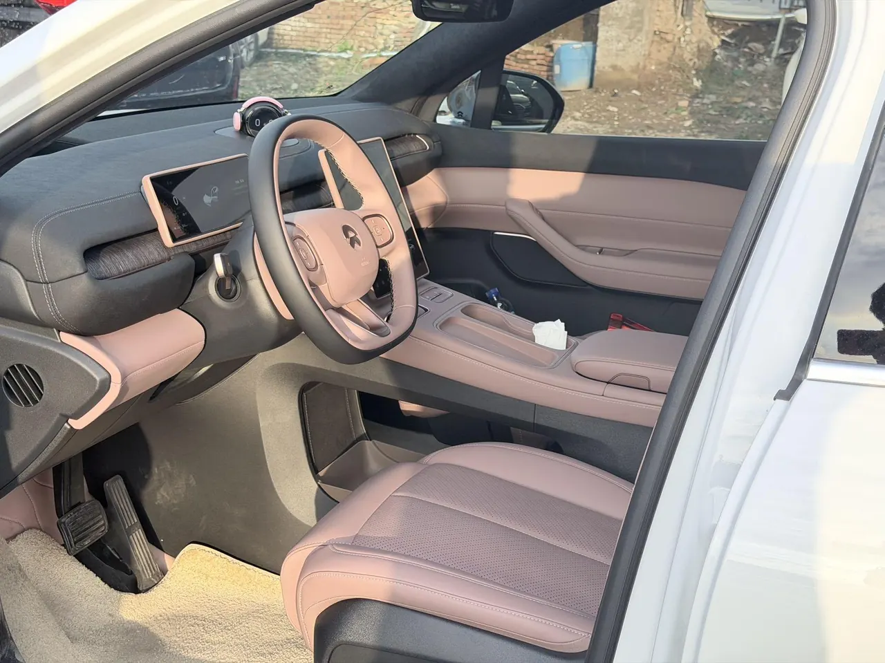 NIO 2024 EC6 75kWh automatic transmission 3