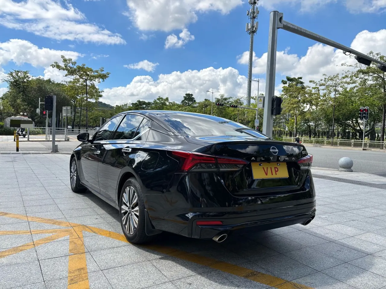 Nissan 2022 Teana 2.0 Stepless XL-TLS Pleasant Edition Automatic Gear 4