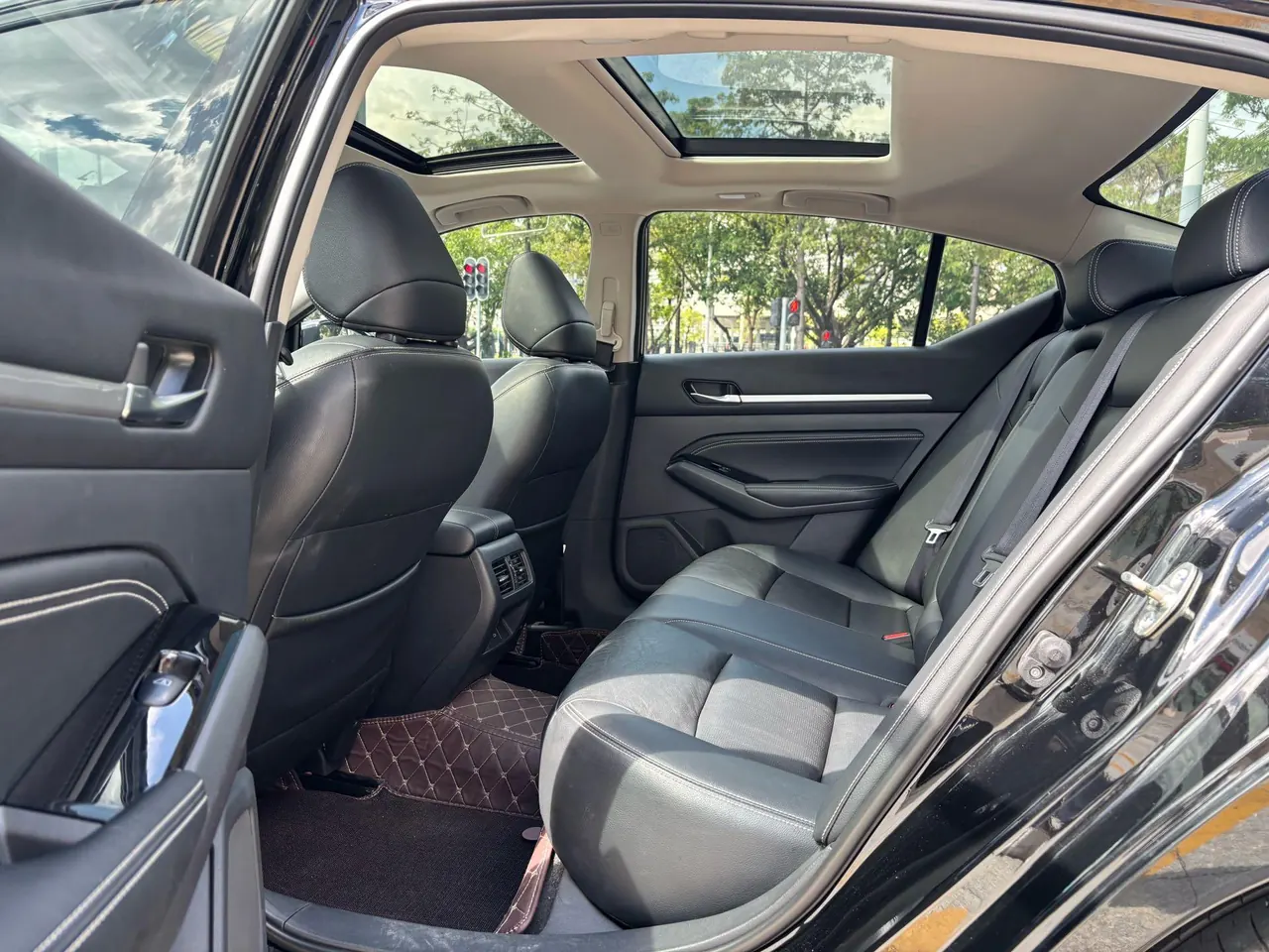 Nissan 2022 Teana 2.0 Stepless XL-TLS Pleasant Edition Automatic Gear 8