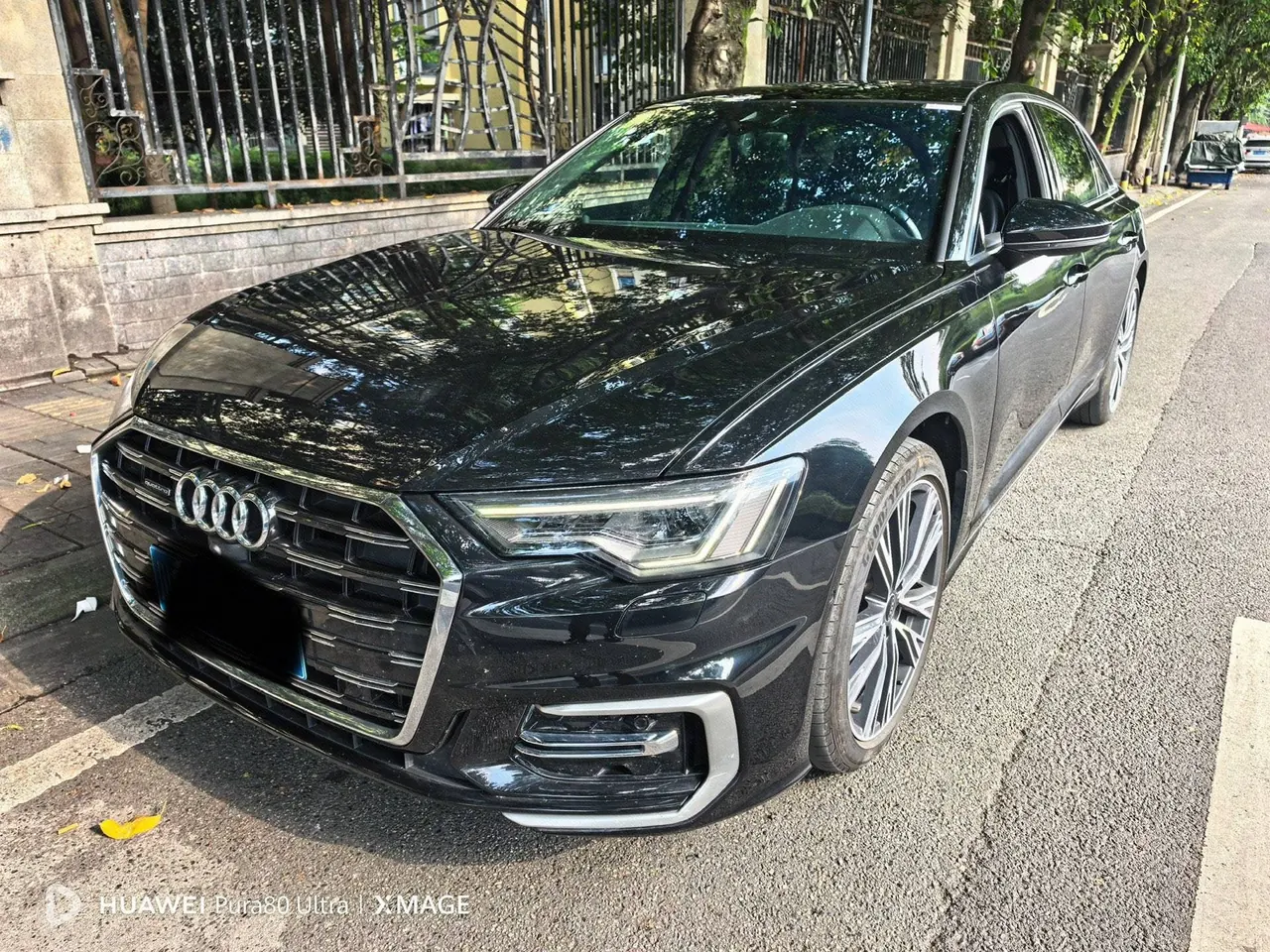Audi 2024 A6L 2.0TFSI 45TFSI Quattro Selected Dynamic Automatic - View 1
