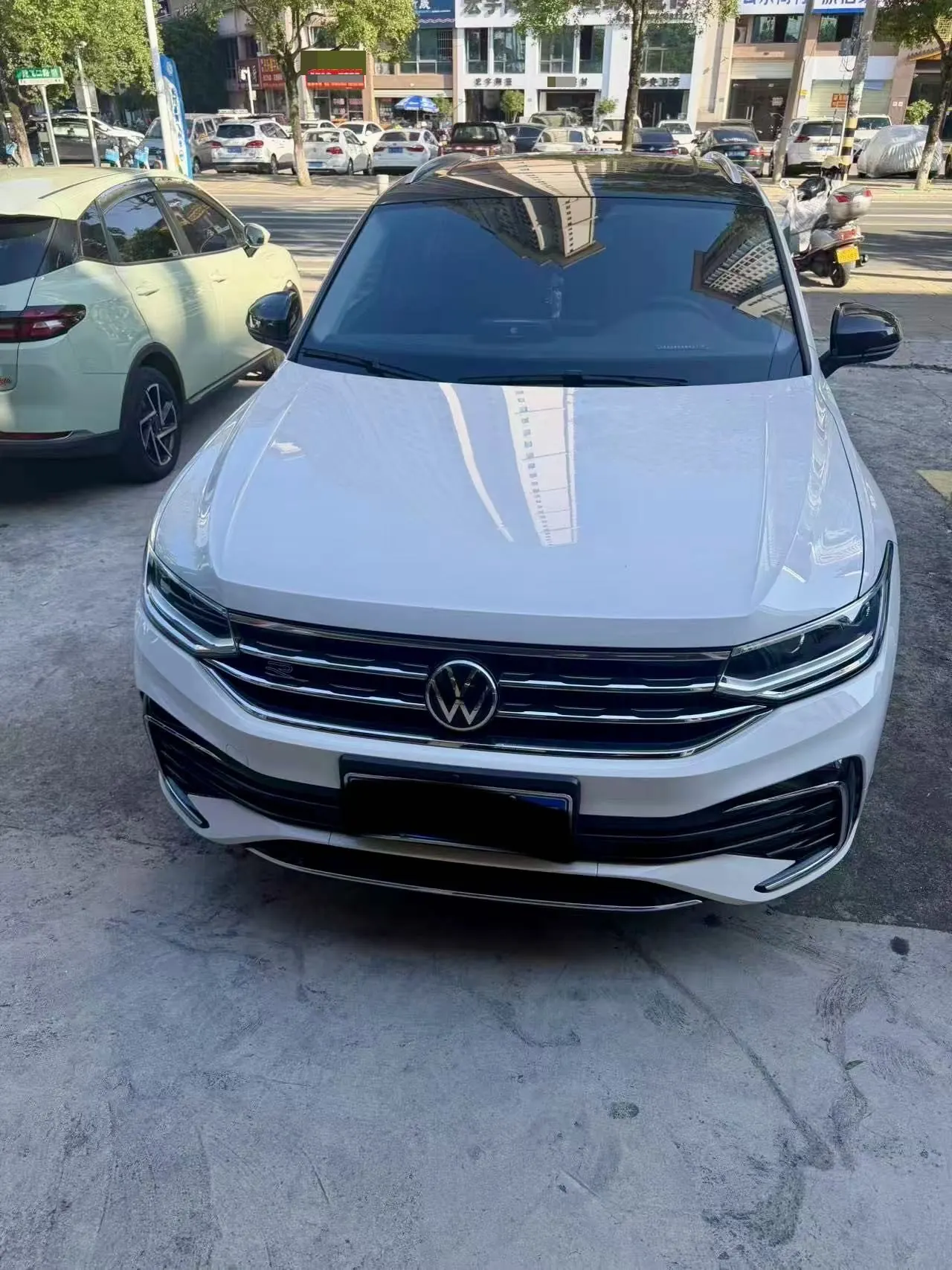 Volkswagen 2022 Tiguan X 2.0TSI 330TSI Two-Drive Ultimate Automatic Gear 2