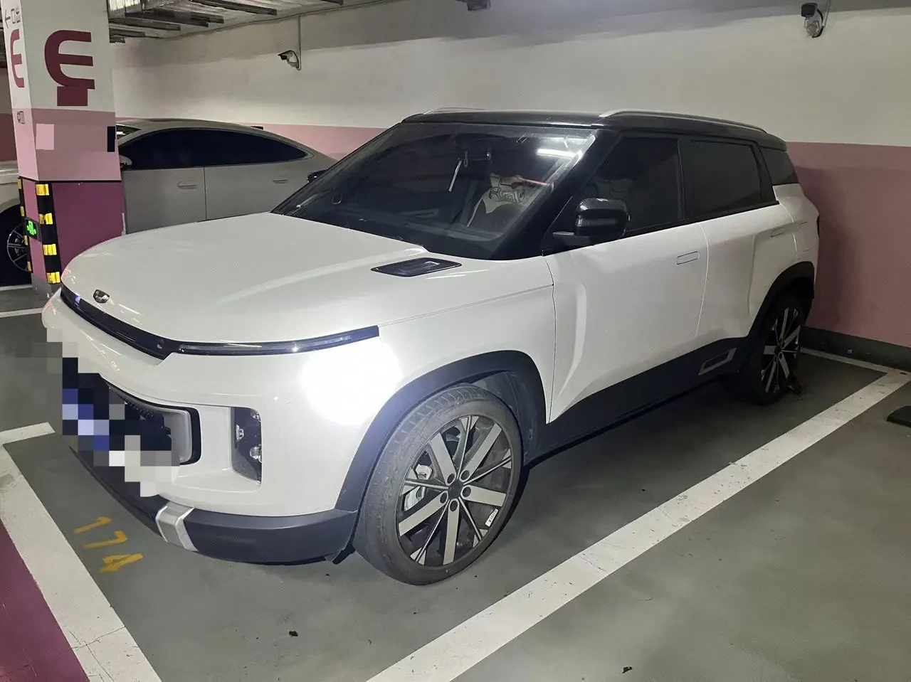 Geely 2024 icon 1.5TD Linglong Qingcheng Edition Automatic Gear - View 1