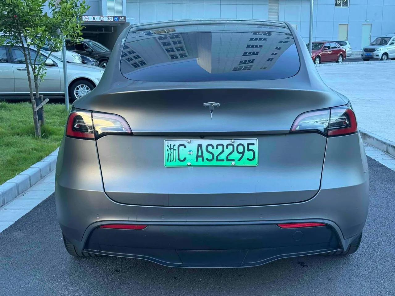 Tesla 2022 Model Y rear-wheel drive version (facelift) automatic gear 6