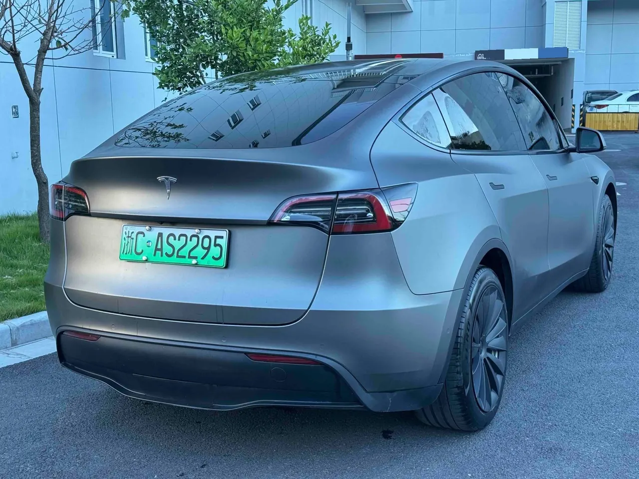Tesla 2022 Model Y rear-wheel drive version (facelift) automatic gear 7