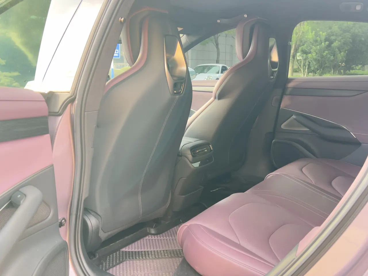 MI 2024 SU 7 800km 4-wheel drive ultra-long endurance high-end smart driving Max version automatic gear 8