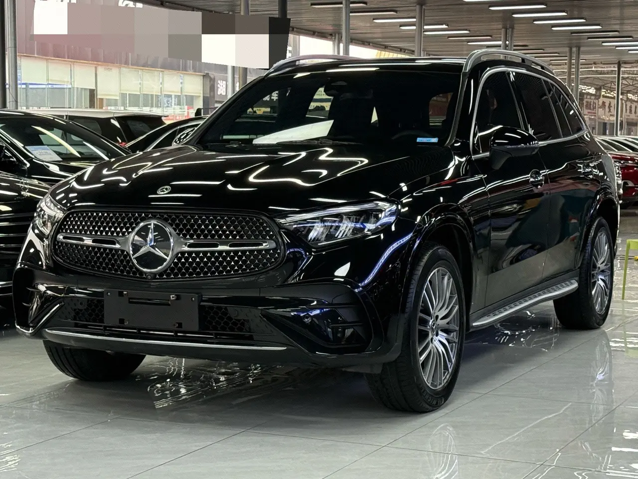 Open image lightbox: Mercedes Benz 2023 GLC 300 L 4MATIC 48V 2.0T dynamic 7-seat automatic gear